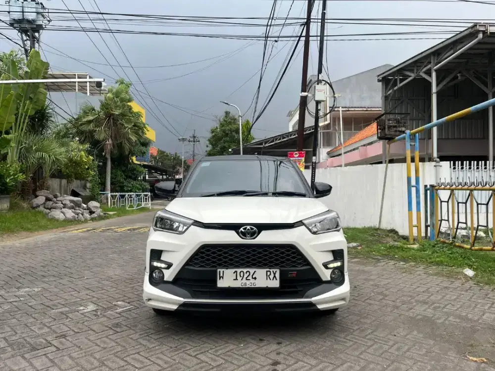 RAIZE GR 1.0 Turbo Matic 2022