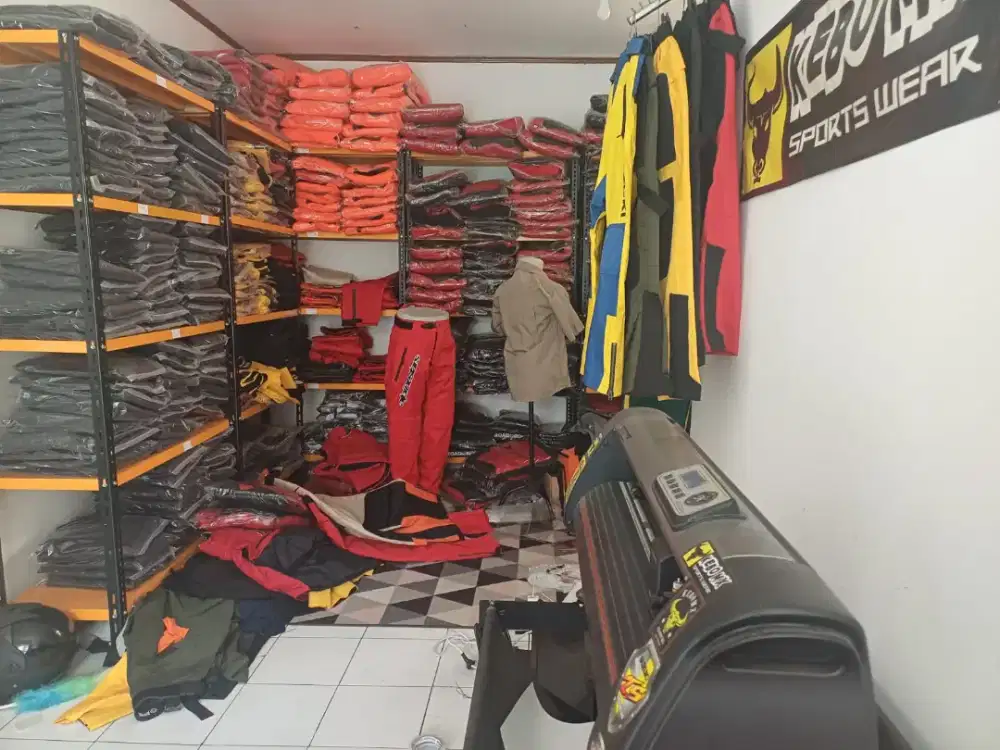 Jual secepatnya rak baju