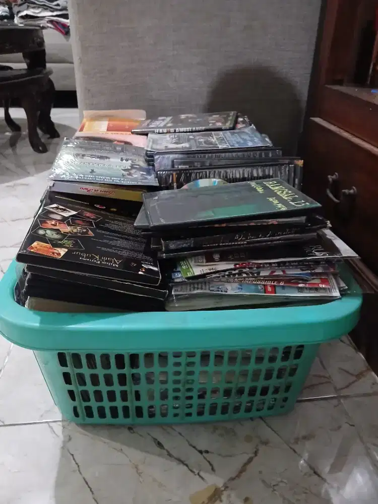 Dijual vcd/dvd 1000 keping murah borongan