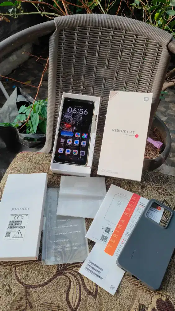 Dijual cpt bsa TT Xiaomi MI 14T 5G 12/512GB Fullset ORI Normal Mulus
