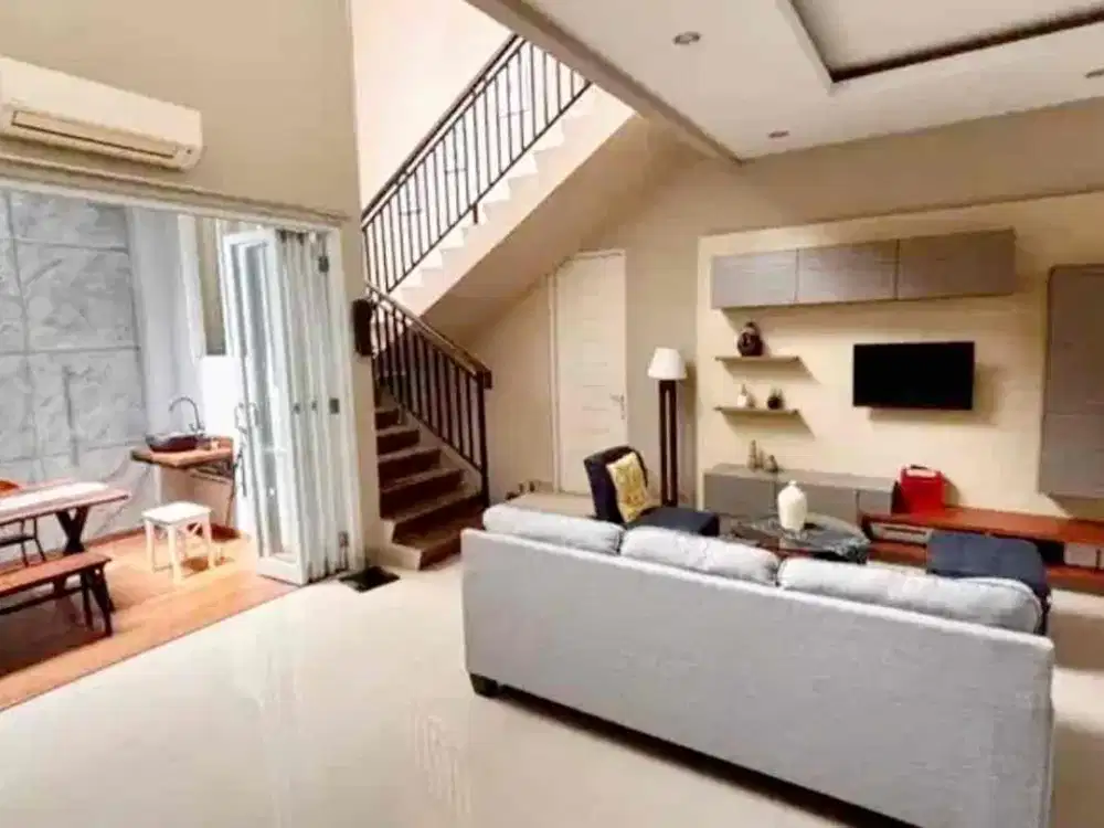 Best Deal! Rumah Delatinos BSD  – LT 216 LB 215 – Turun Harga