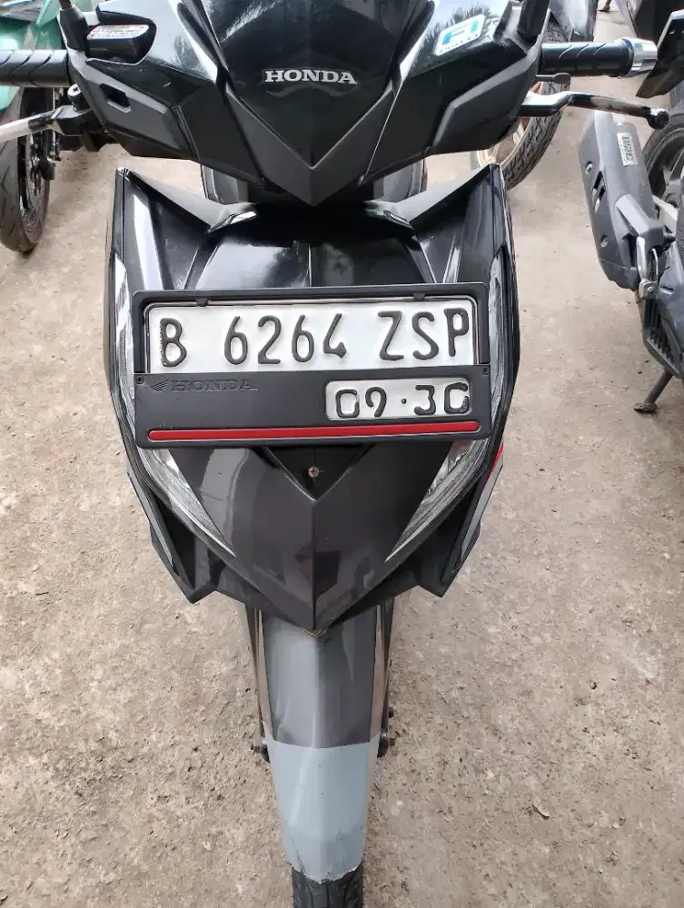 VARIO LED OLD 125 2016