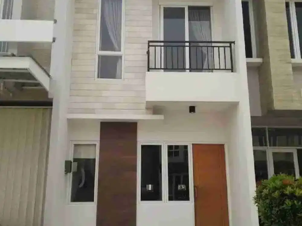 Rumah modern 2 lantai dalam Cluster di area Ciledug Free DP