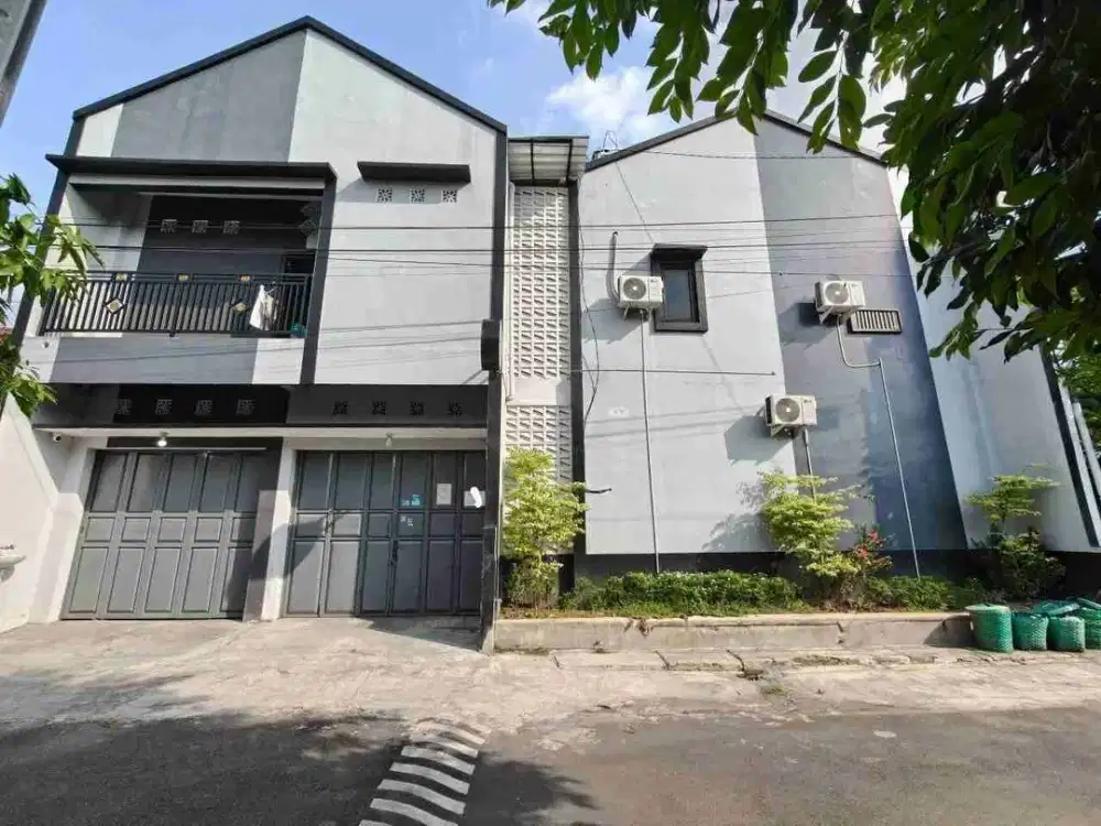 Kost Baru 2 Lantai  Full Furnish 20 Kamar Tidur Dekat Kampus UMS