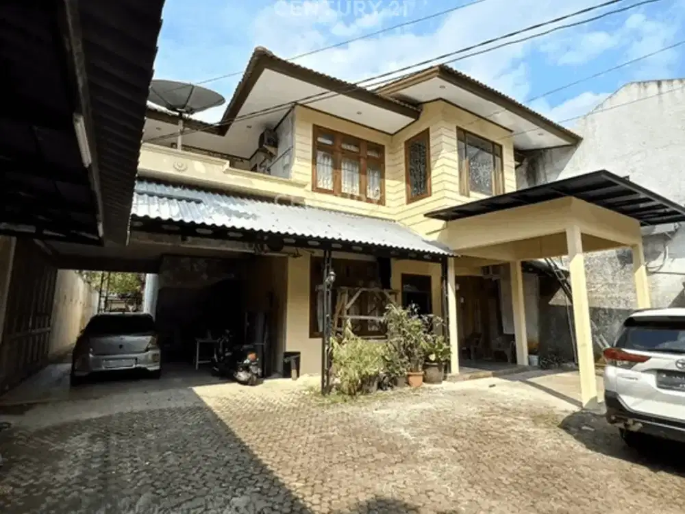 Dijual Rumah Di Tepi Jalan Utama Kemang Timur