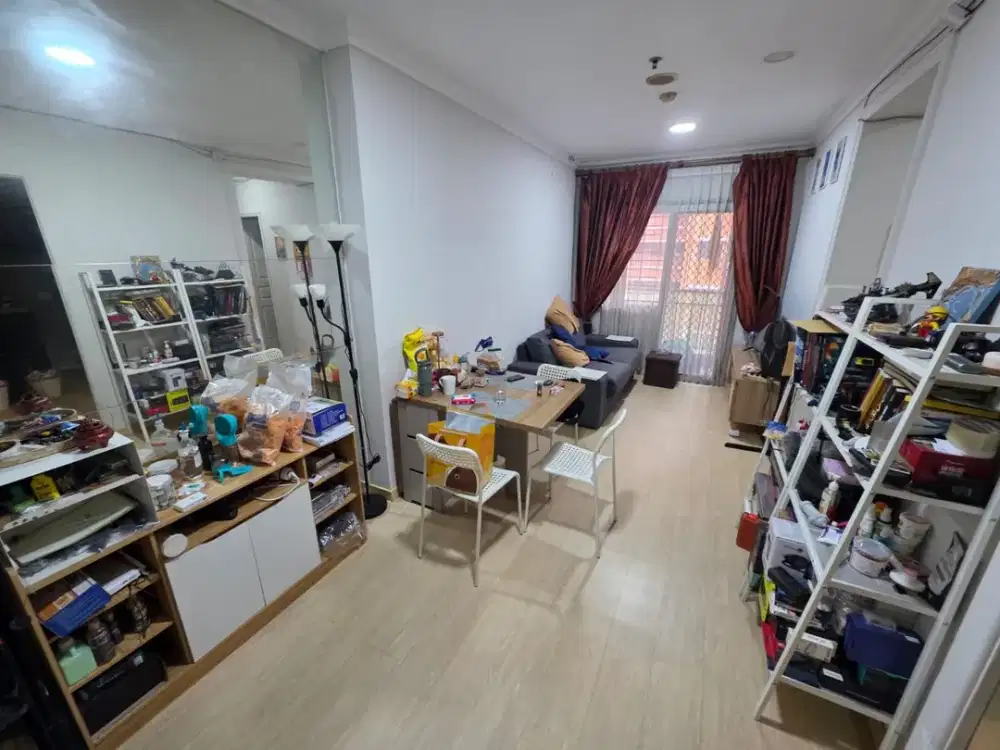 DIJUAL SANGAT MURAH APARTEMENT CITY RESORT 2 KAMAR TIDUR FULL FURNISH CENGKARENG JAKARTA BARAT