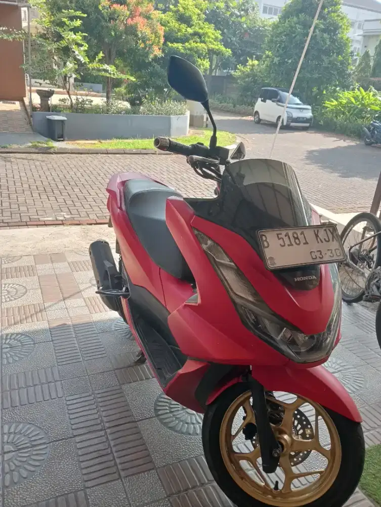 PCX ABS 2021 full servis, di jual murah mau ganti motor kecil