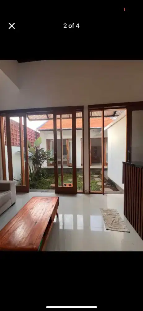 Di jual rumah semi villa jalan Pulau Moyo , DPS ,Bali