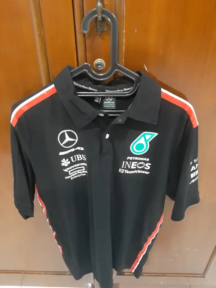 Poloshirt Adidas F1 Mercedes Benz AMG Petronas F1 Size XL Hitam Red