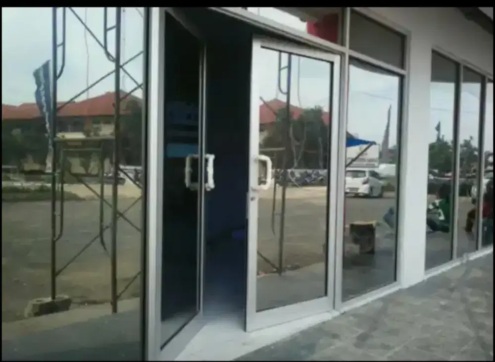 Toko khusus pasang kaca film biar adem