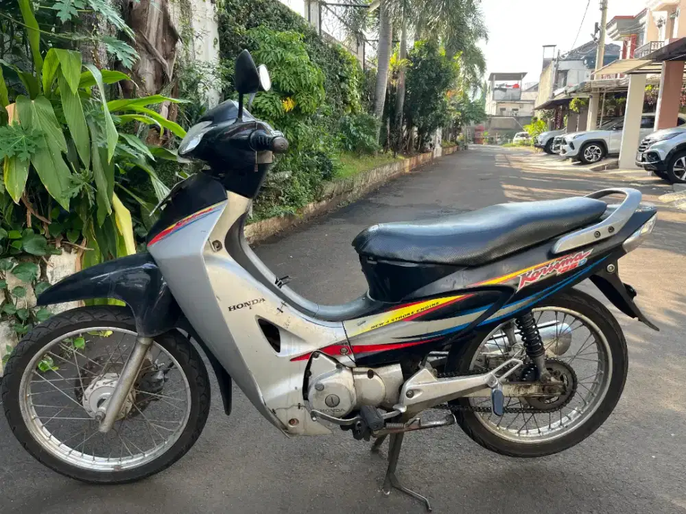 Motor Kharisma 125cc