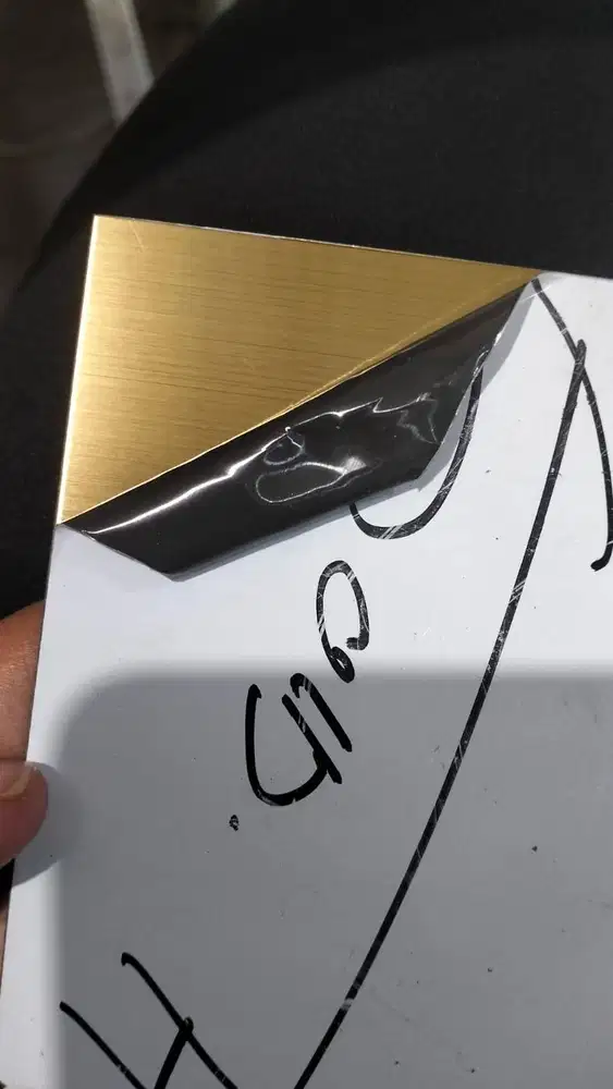 Plat Stainless Gold Hairline tebal 0,8mm 201 Potongan per 5cm custom