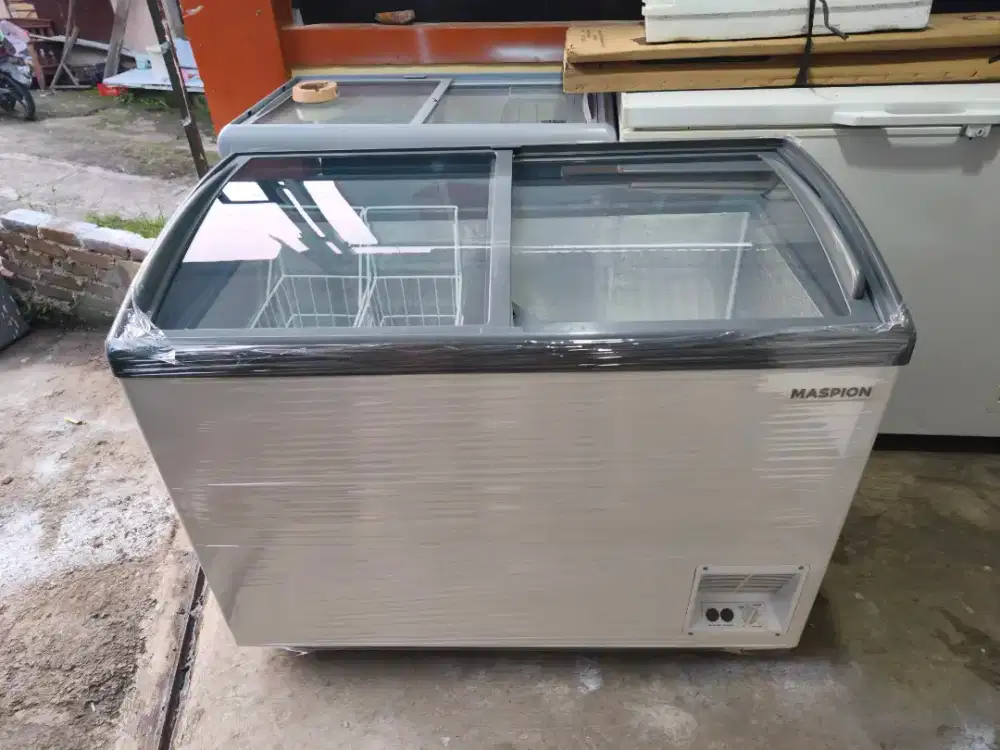 Maspion frezeer kaca sleading 300 liter ORI mulus 90%
