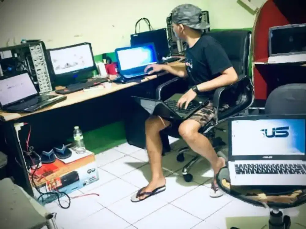 Service Computer