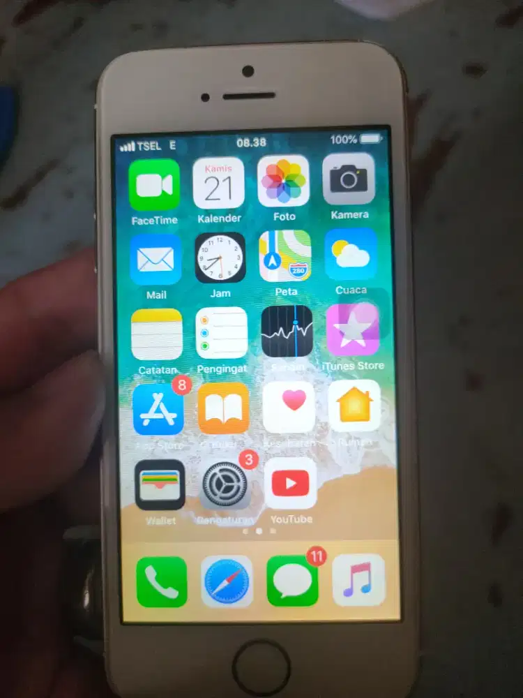Di Jual Hp iPhone 5S 16Gb Gold ibox