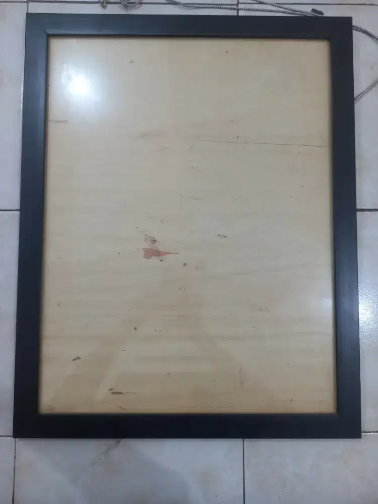 BINGKAI FOTO BEKAS