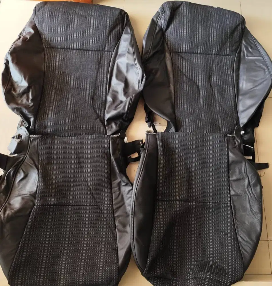 Cover Jok HRV Tipe E ORI