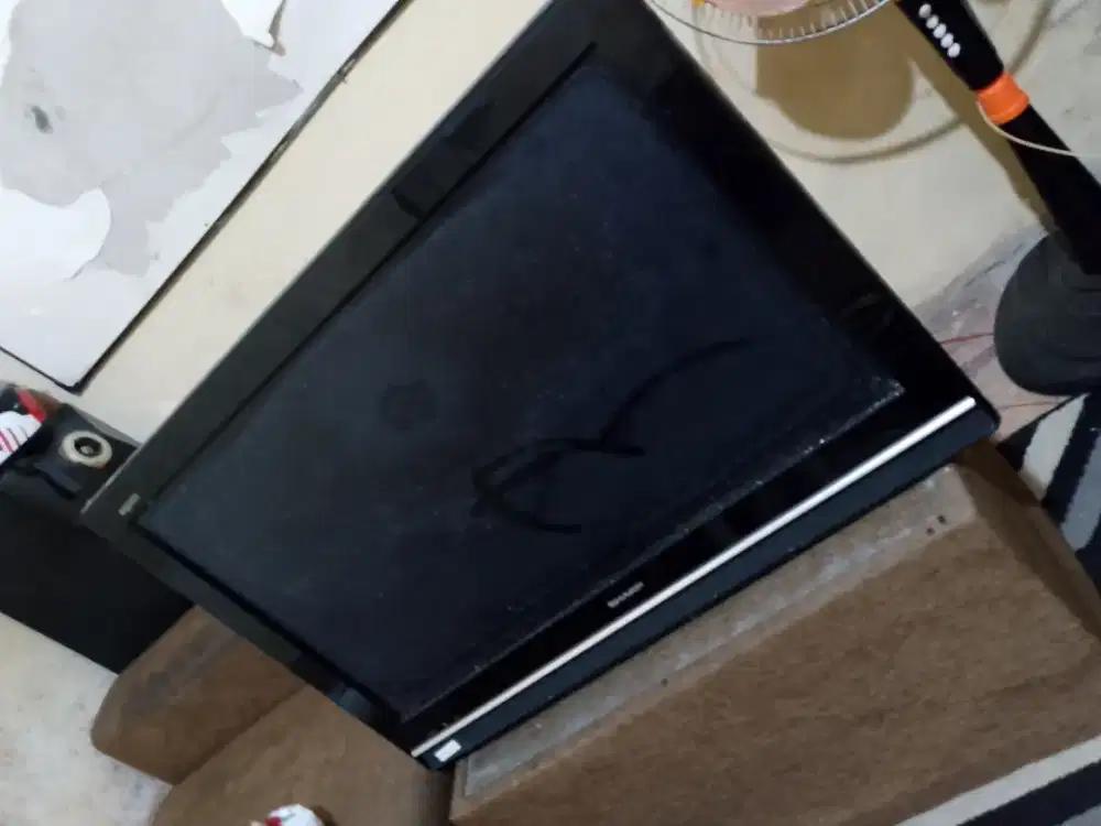 Dijual SHARP Tv 32 inch BU