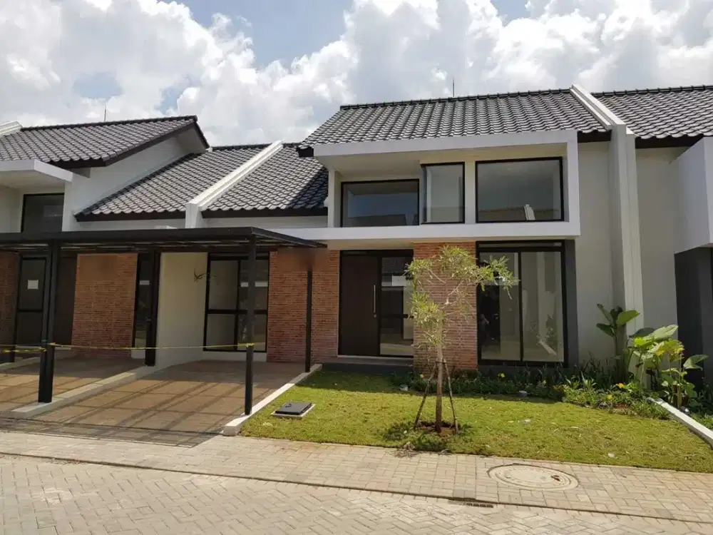 Cek Segera Ke Lokasi, Rumah Satu Lantai Di Tatar Favorite Lokacitra, Kota Baru Parahyangan, Bandung