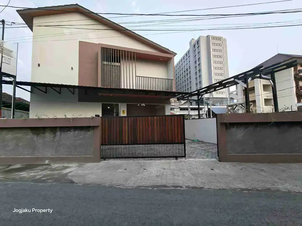 Dijual murah Kost Exclusive baru 20 kamar Full furnished siap beroperasi selangkah dari kampus UMY