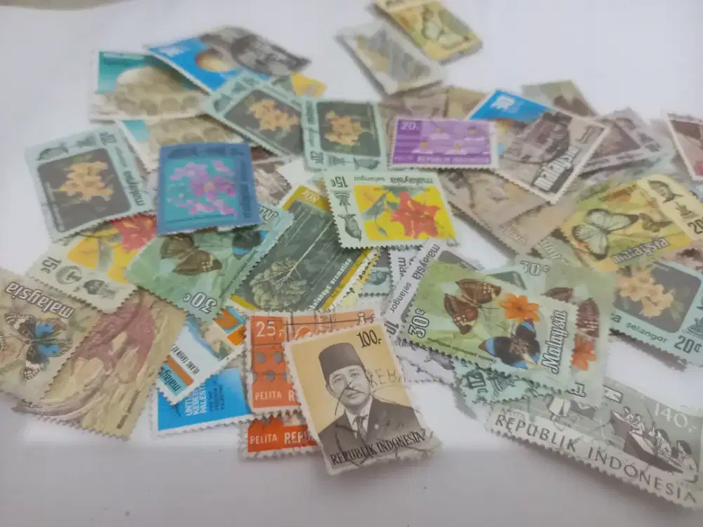 PERANGKO KUNO MALAYSIA DAN INDONESIA