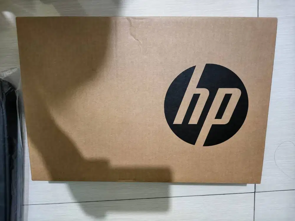 JUAL MURAH BERKUALITAS Laptop HP 14 inch-em0530AU