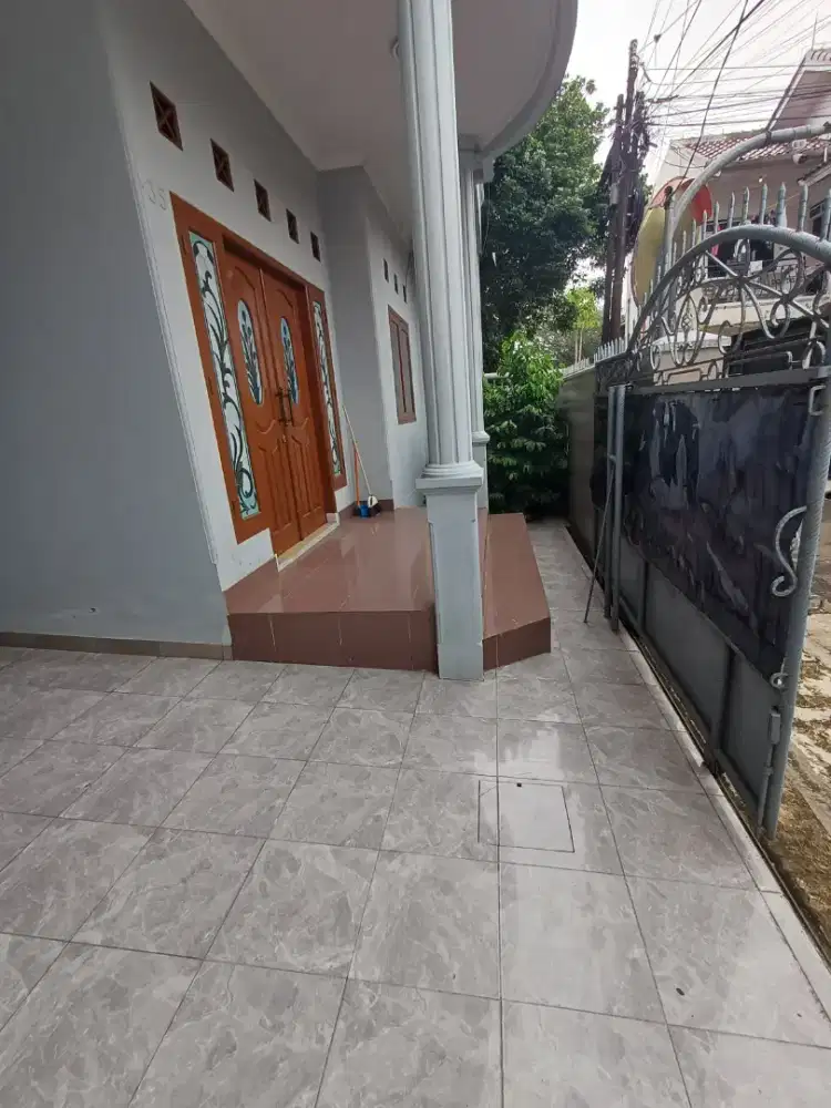 Rumah bagus siap huni di buah batu dekat karapitan, lodaya