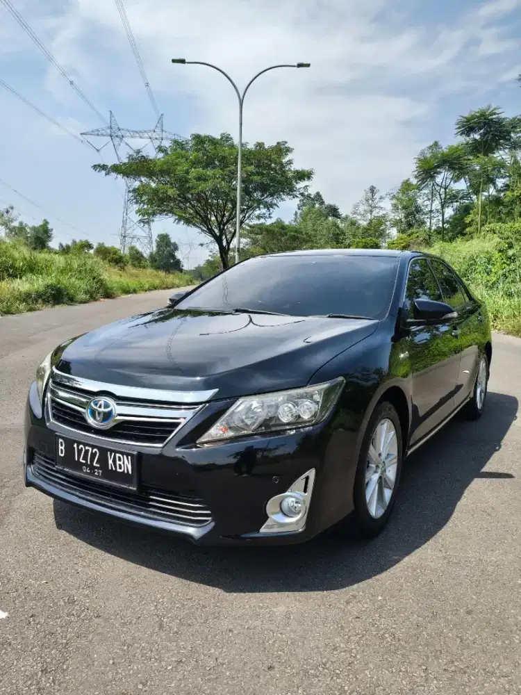 Camry 2.5 Hybrid AT