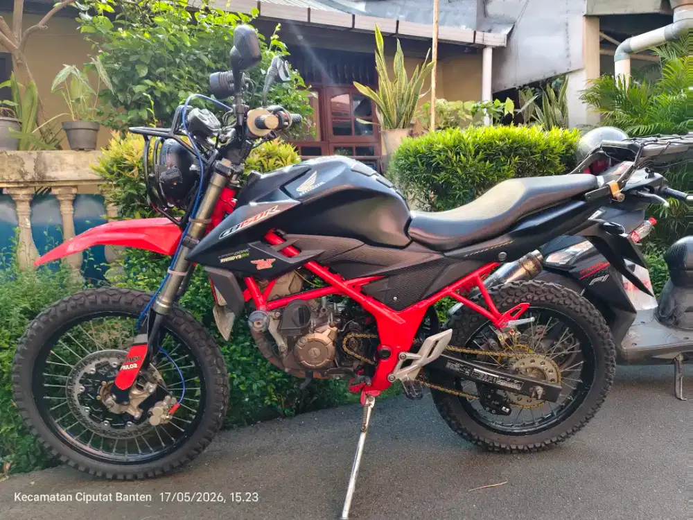 HONDA CB150R STREETFIRE TAHUN 2017