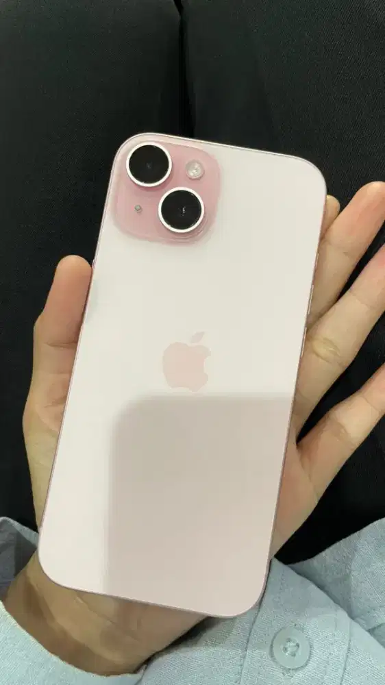 WTS iphone 15 128 ex ibox Pink