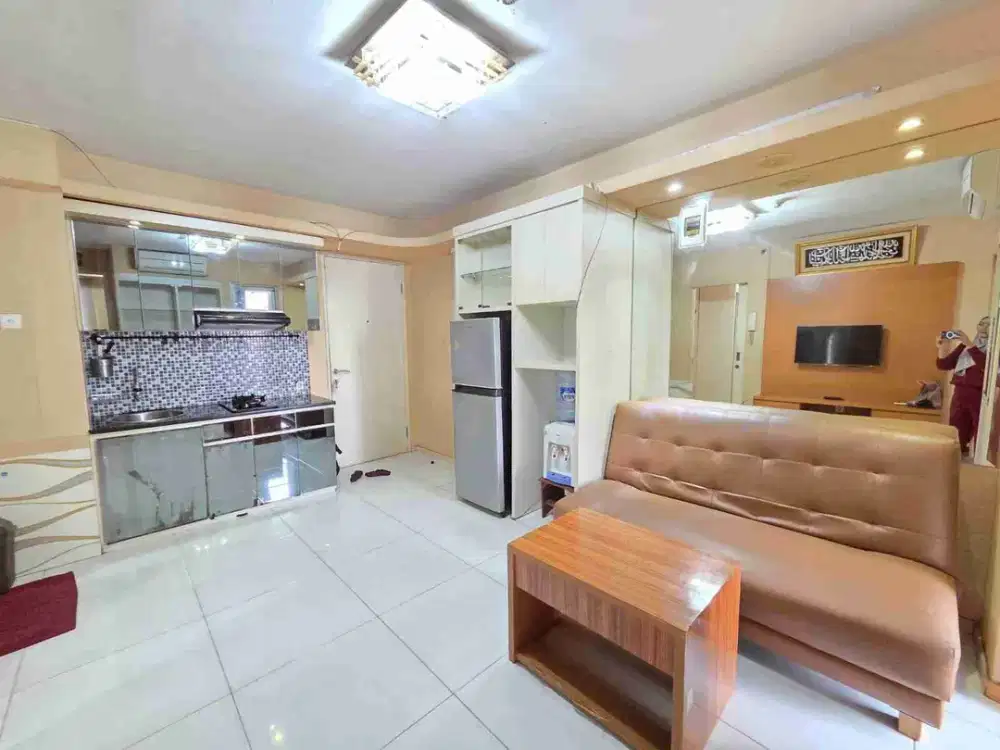 Jual 3 BR Furnished Apartemen Bassura City