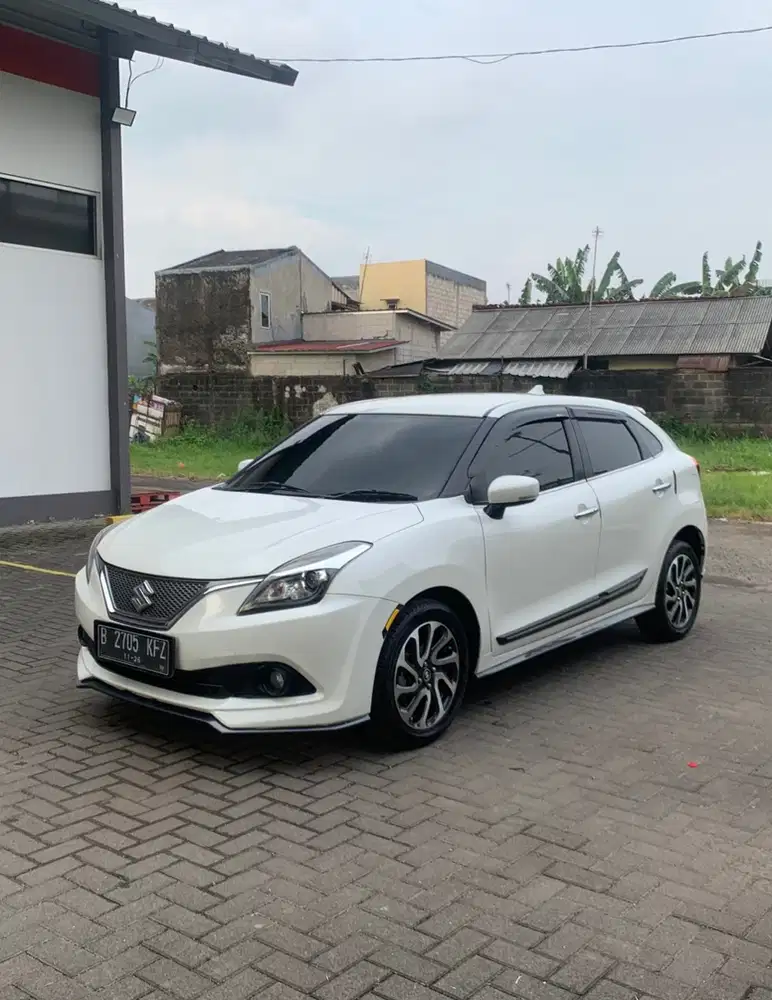 Suzuki Baleno 2017 Bensin