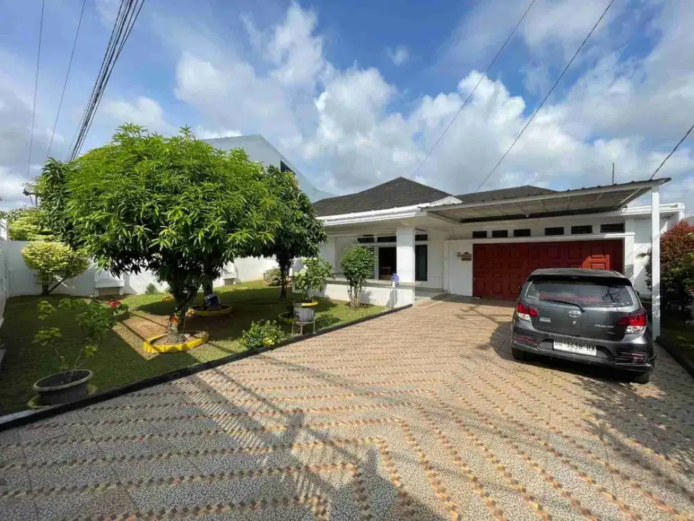 Dijual Rumah Nyaman Menghadap Timur Full Furnished Privacy Tinggi Dijalan Sukabangun 2 Palembang