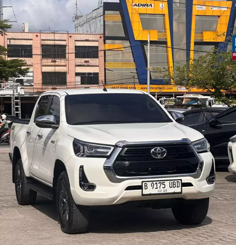 HILUX V 4X4 METIC SOLAR