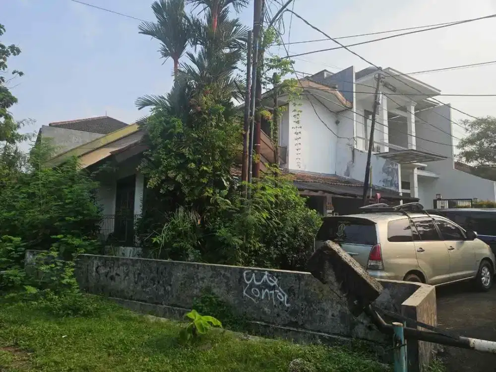 bgs.  untuk.  bgn. 2. rmh.  dekat. jln.Veteran.   one. gate.