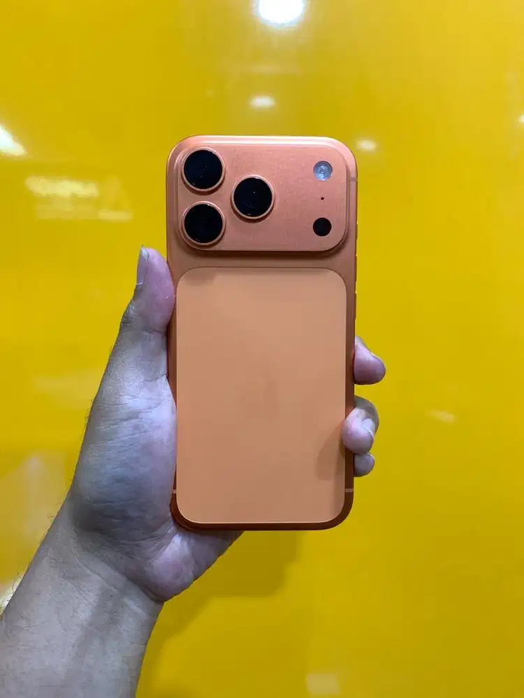 iPhone 17 Pro 256GB Garansi Resmi iBox Battery 100% 17 Oktober 2026