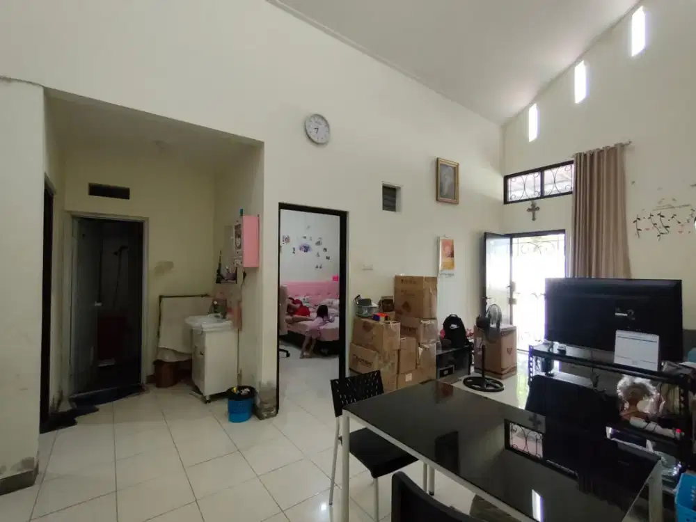 Dijual Rumah 1,5 Lantai Semi Furnished di Cluster Ebony Harapan Indah