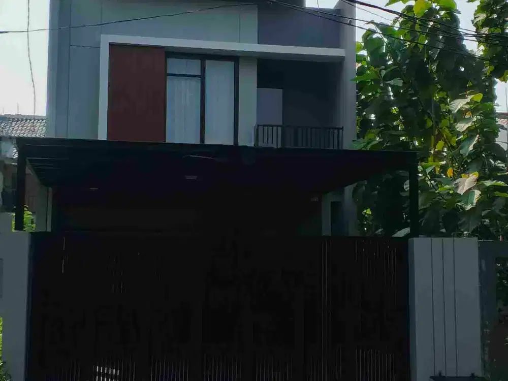 RUMAH GRESS DI BILLYMOON PONDOK KELAPA
