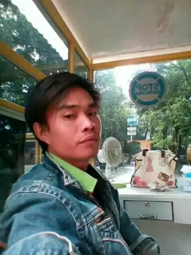Cari lowongan driver