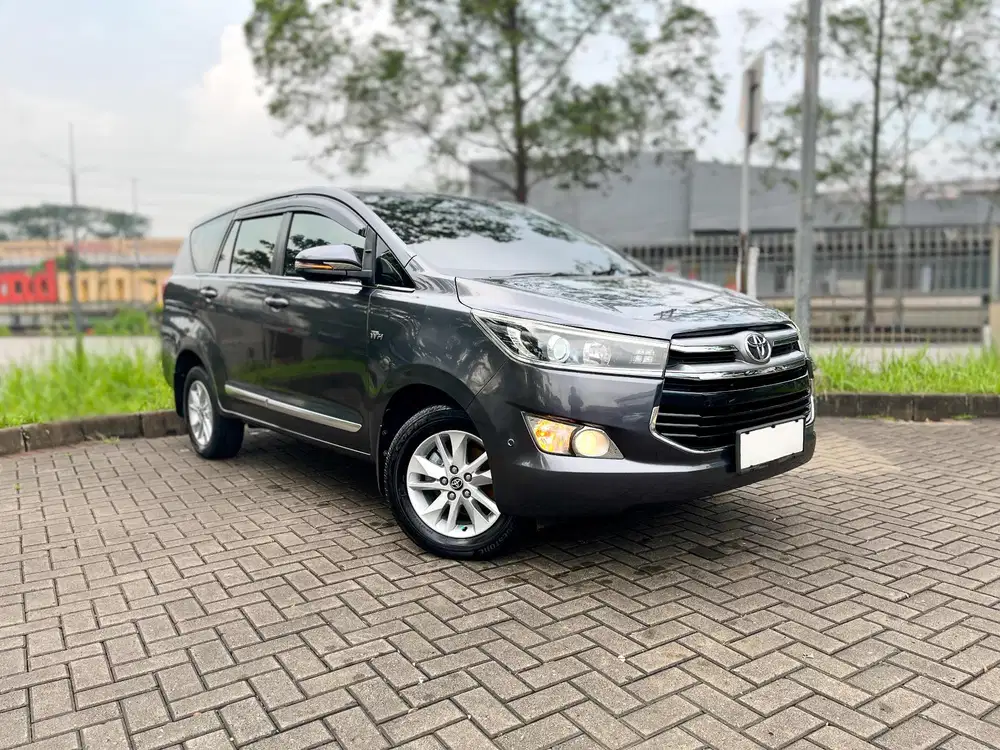 [DP 20JT]TOYOTA Innova Reborn V Bensin at 2020