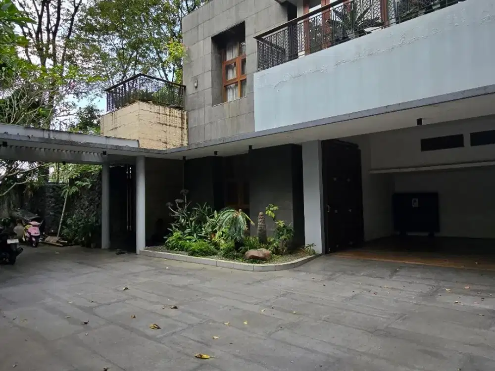 Hunian Mewah Lahan Luas Di Kawasan Prestisius, Tebet, Jakarta Selatan