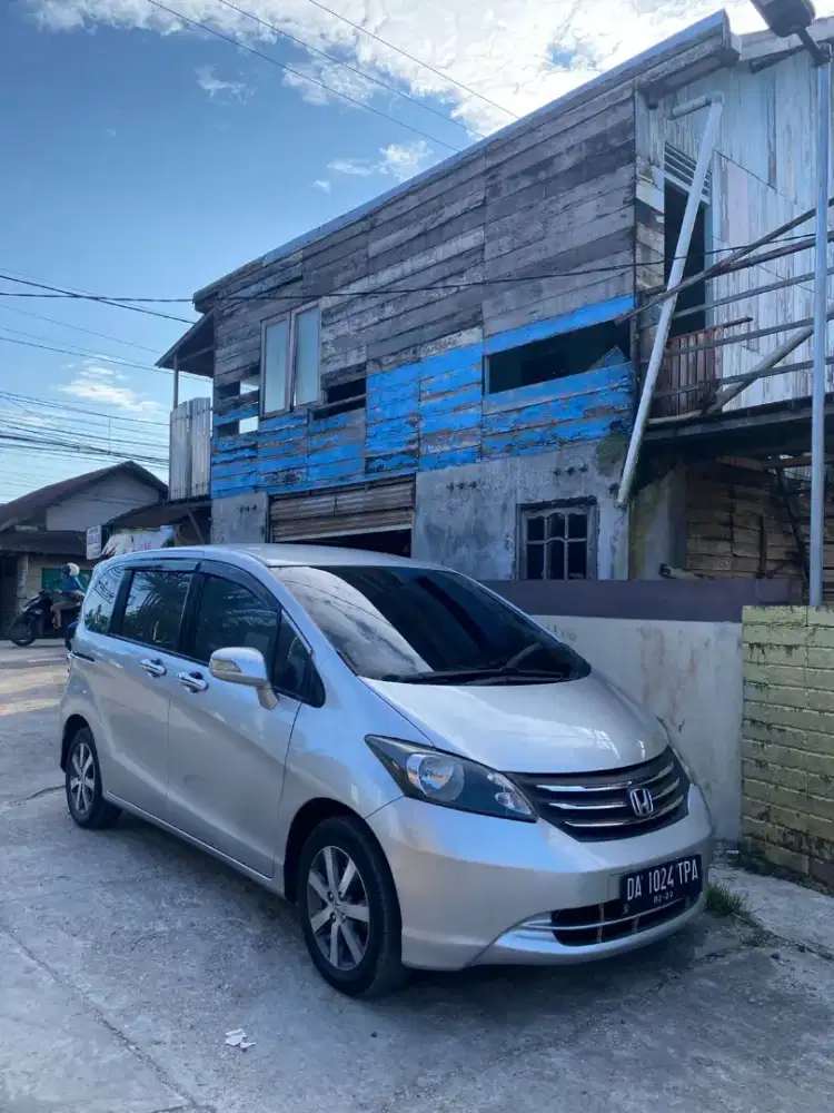Honda Freed PSD bisa Tt