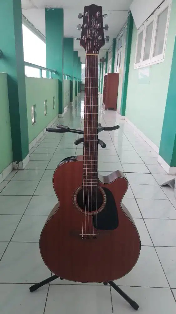 Guitar Takamine GD11MCE