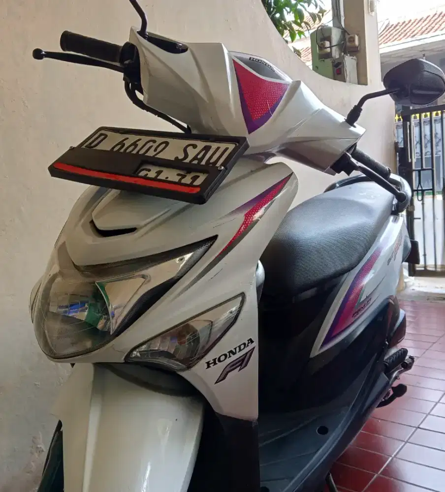 Honda Beat Pop Fi 2015/2016 Putih ori mulus siap pakai