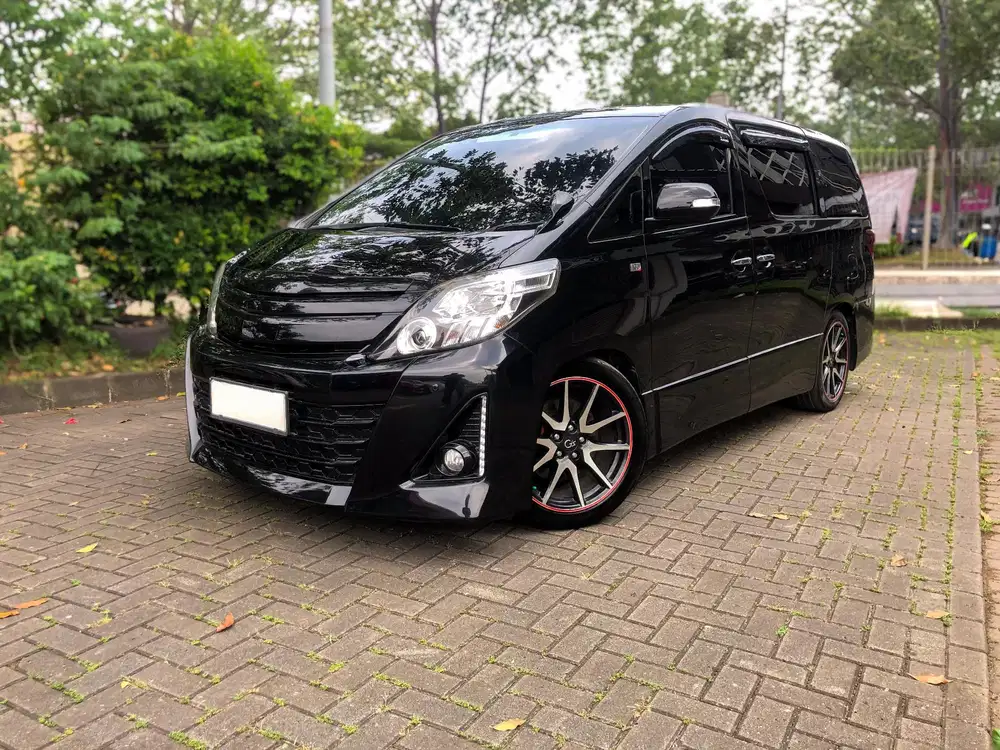 TOYOTA Alphard GS 2.4 at 2013 Audioless