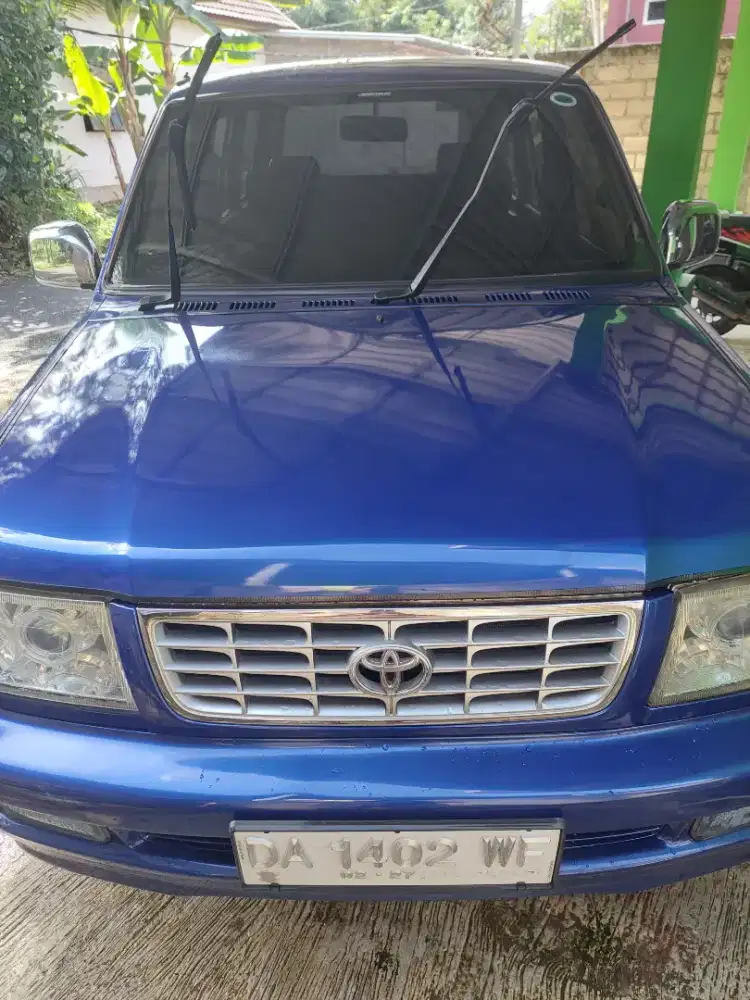 Kijang lgx 2001