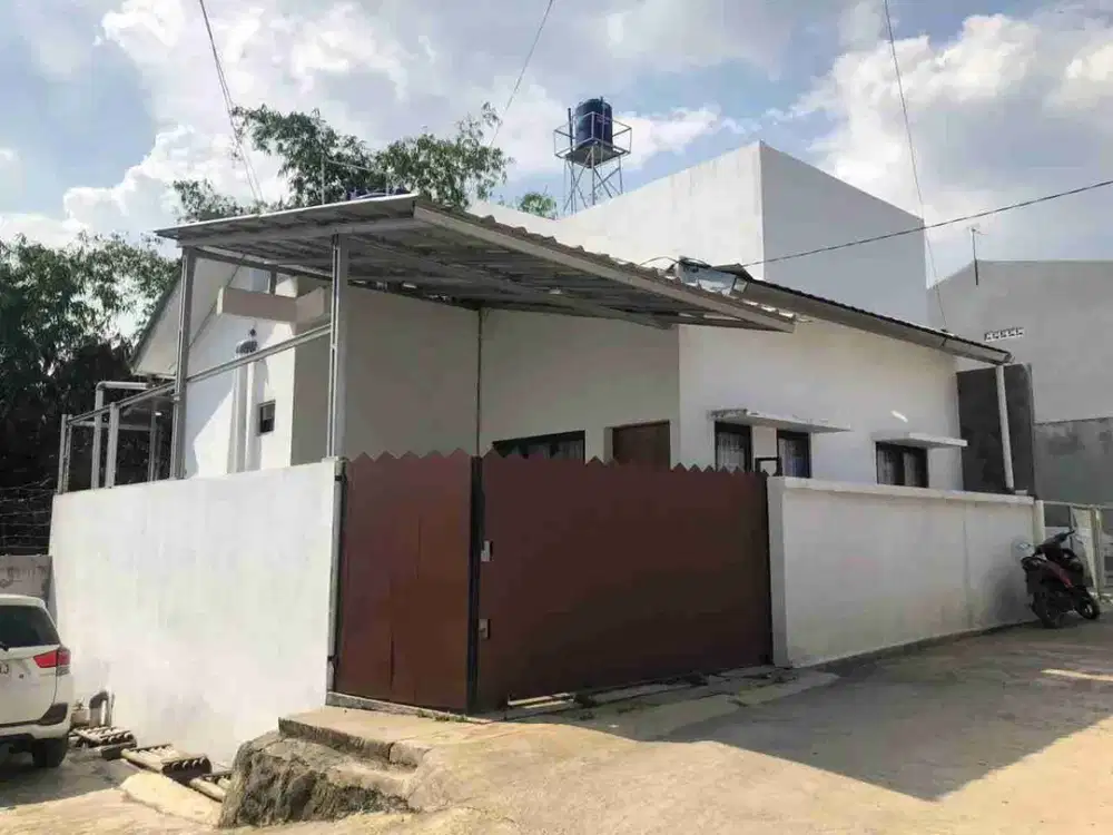 Dijual Rumah Posisi Hook Di Cihanjuang , Cimahi.
