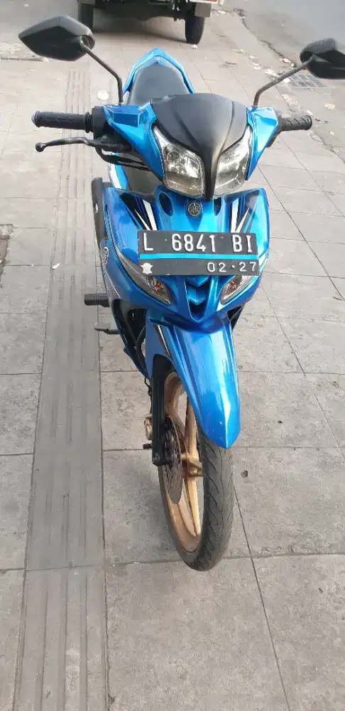 Jupiter Z1 th 2017 mulus pjk baru 02-2027