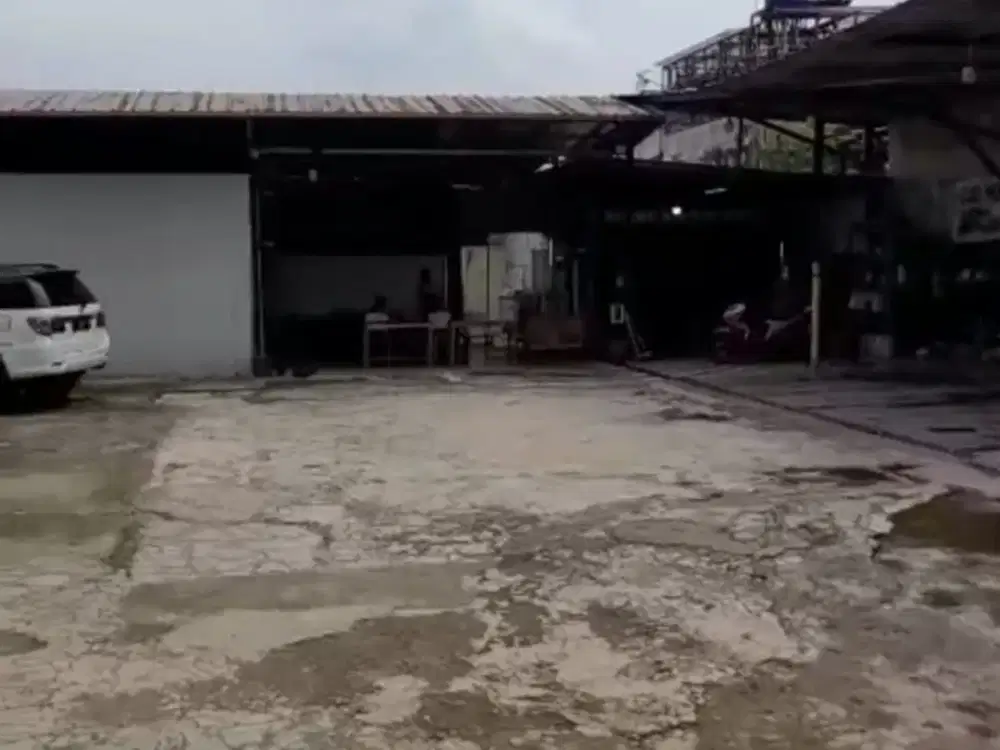 Tanah prospek Huk bonus bangunan supermarket dan cucian mobil