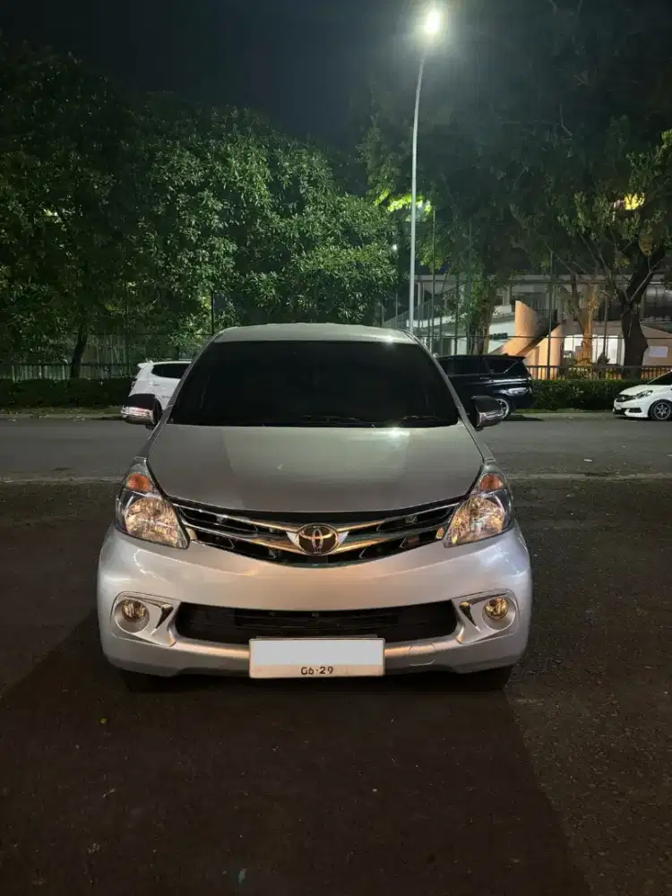 Toyota Avanza 1.3 type G matic thn 2014
